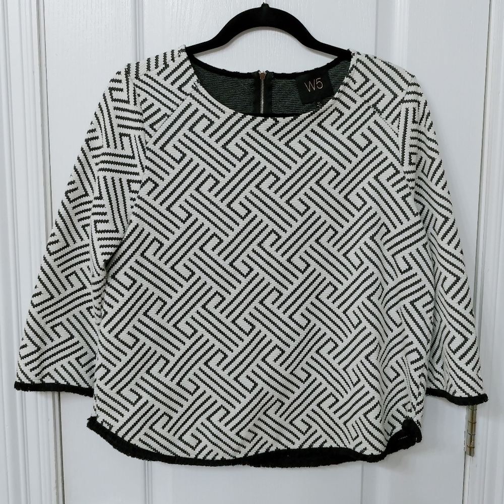 Anthropologie W5 Black & White Top